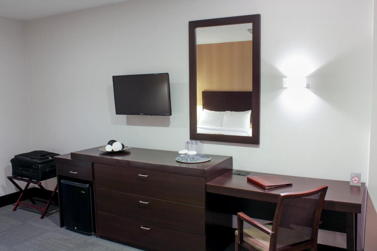 Hotel Trinitarias Suites Barquisimeto Exterior photo